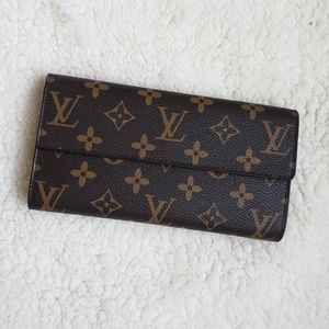 Louis Vuitton Wallet